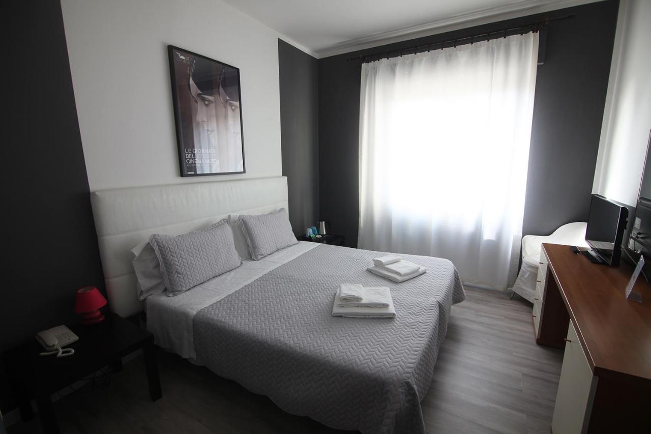 Hotel Santin Pordenone Extérieur photo