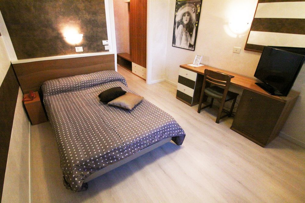 Hotel Santin Pordenone Extérieur photo
